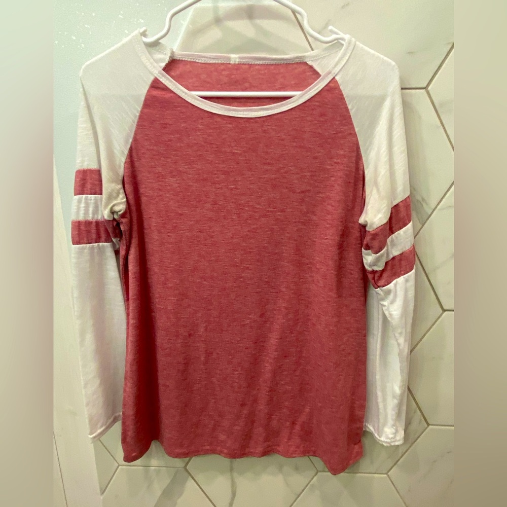 Long sleeve tee